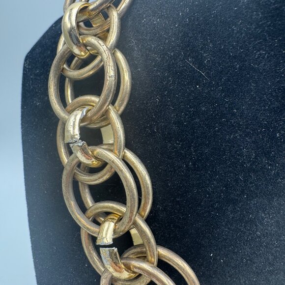 Gold Tone Chunky Circular Link Necklace Adjustable Clasp Lightweight - Picture 3 of 4